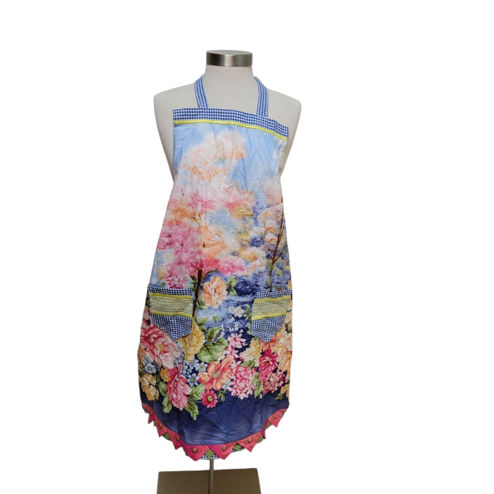 Hand Crafted Apron Floral Pattern